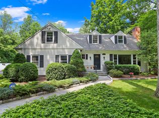 262 Eden Rd, Stamford, CT 06907