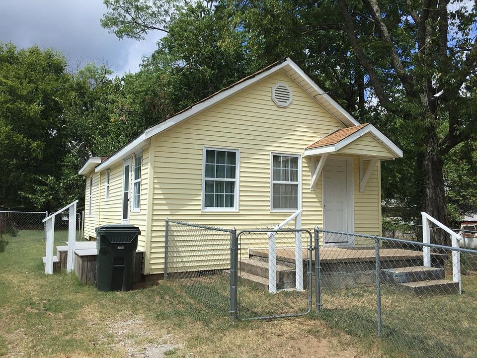 1st image of 613 S Chickasaw Ave