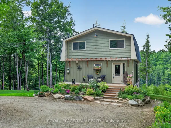 102 & 110 McVicar Ln, McNab/braeside, ON K0A 3L0