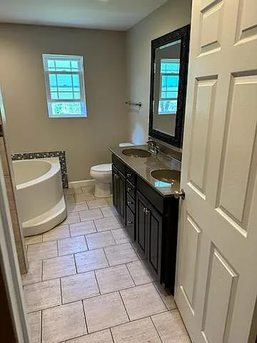 379 E Forestwood St — Photo 8