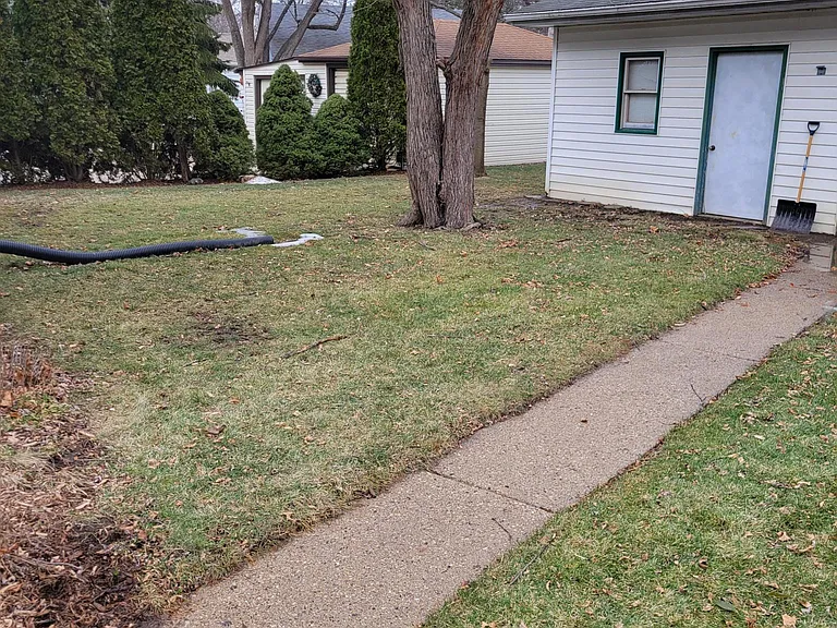 Back yard/detached garage