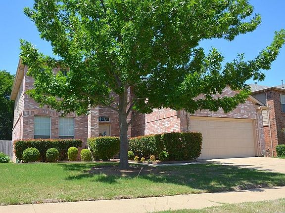2nd image of 3008 Prairie Oak Blvd
