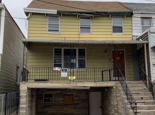 312 10th St, Union City, NJ 07087