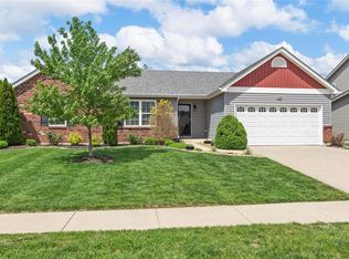 129 Liberty Grove Dr, Wentzville, MO 63385
