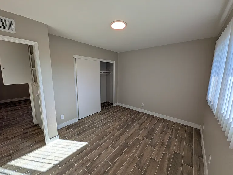 17061 Pinehurst Ln #B — Photo 13