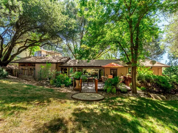 23164 Sequoia Ct, Auburn, CA 95602