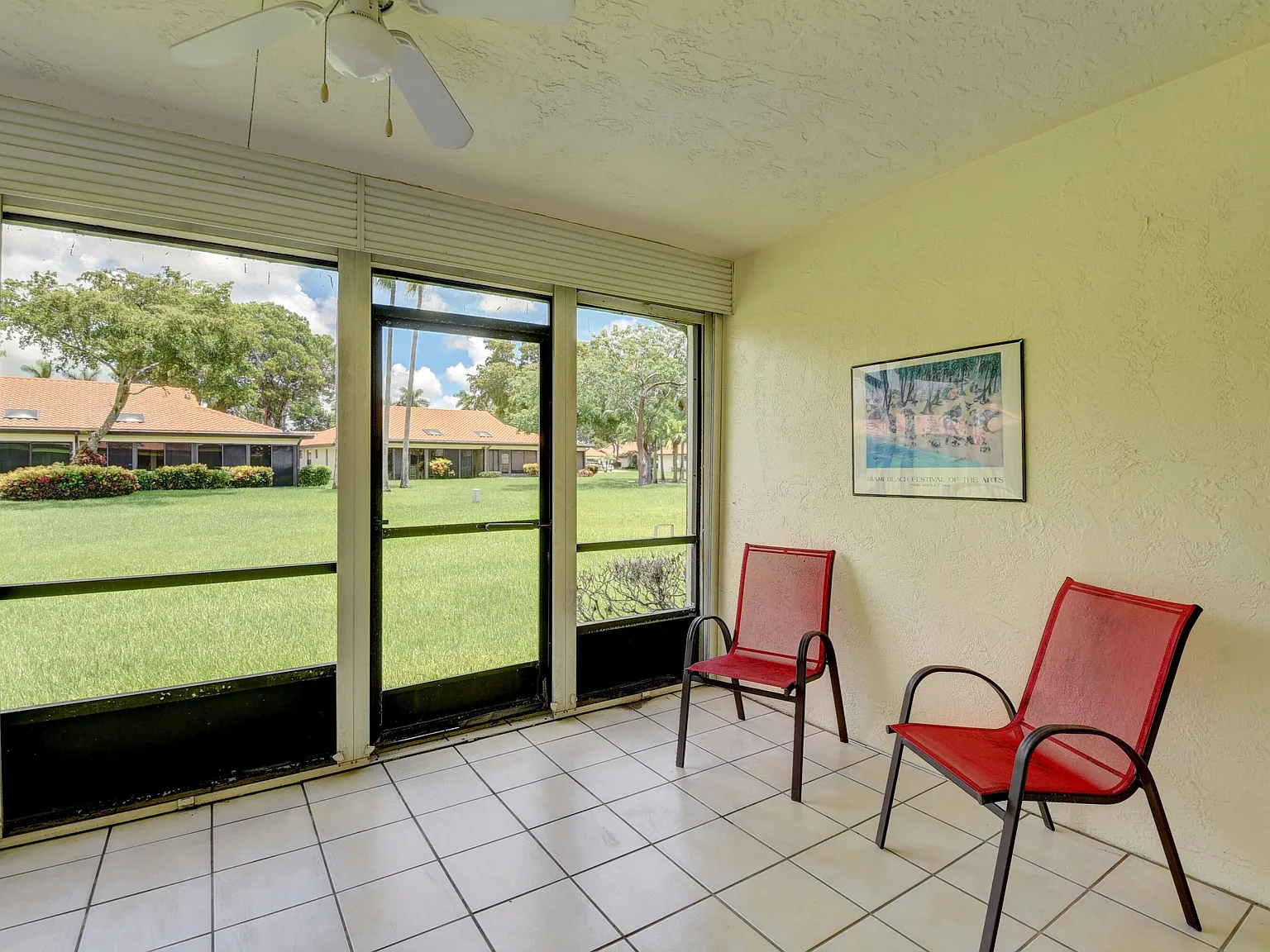3 bed, 2.0 bath, 1469 sqft, $2,600 — Photo 4