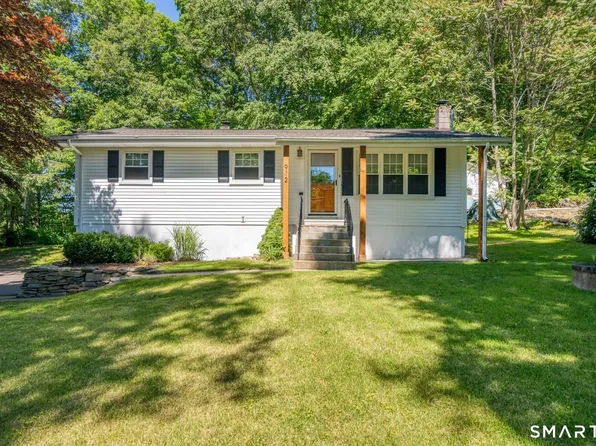 912 Route 163 Route, Montville, CT 06370