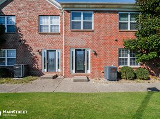 1907 Paddle Wheel Dr, Jeffersonville, IN 47130