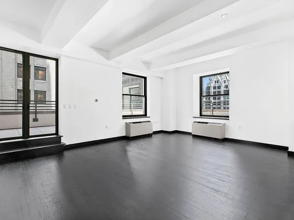 20 Pine St APT 2504, New York, NY 10005