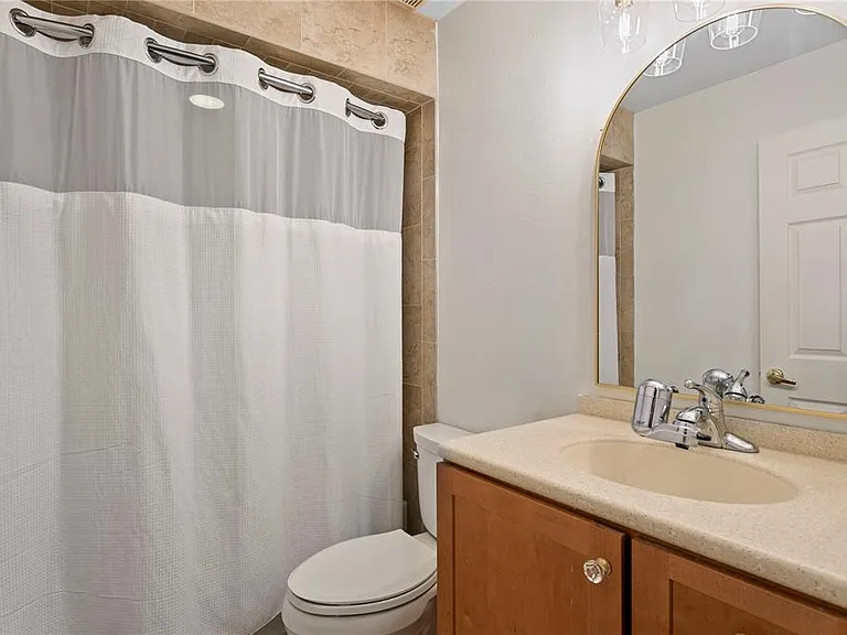 1114 Shipwatch Cir — Photo 44