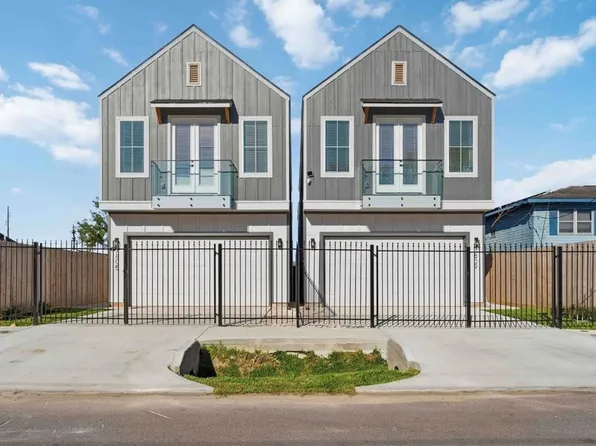 7809 Dyer St, Houston, TX 77088