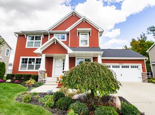 1626 Yosemite Dr, Lansing, MI