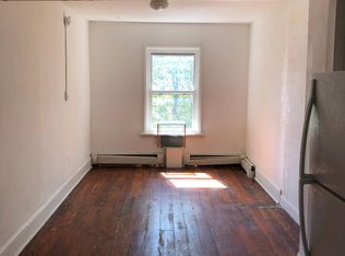 2015 Green St #3, Philadelphia, PA 19130