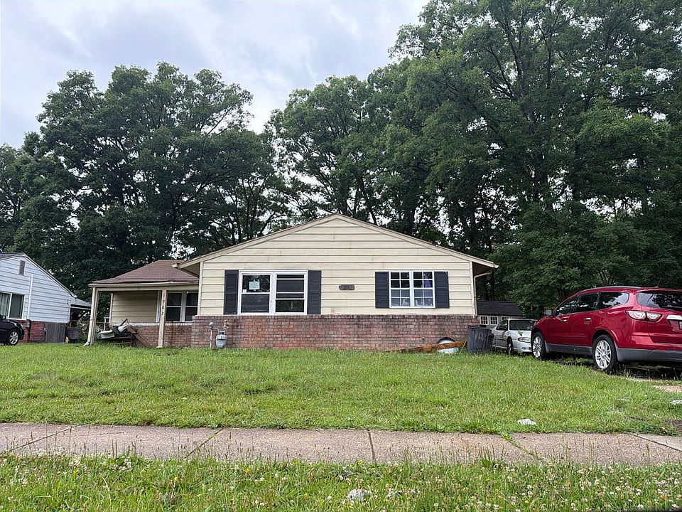 1st image of 1902 Winder Rd