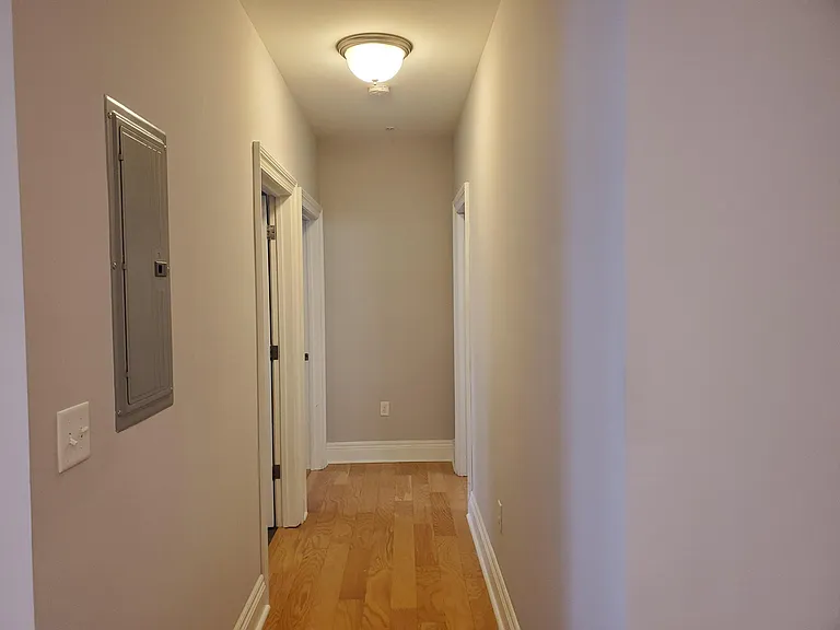 3755 Lindell Blvd #2C — Photo 12