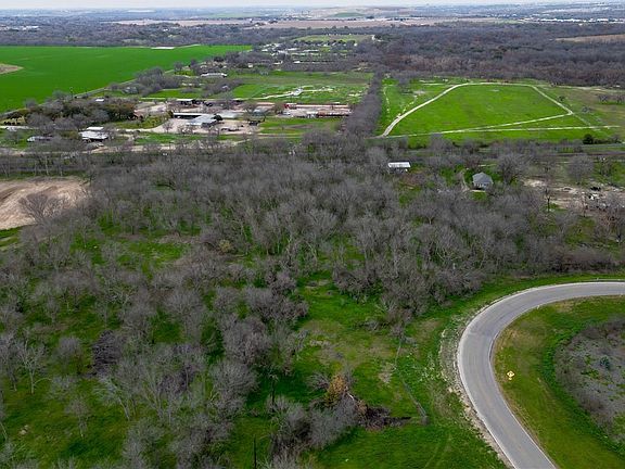5th image of 13835 Interstate Highway 35 S