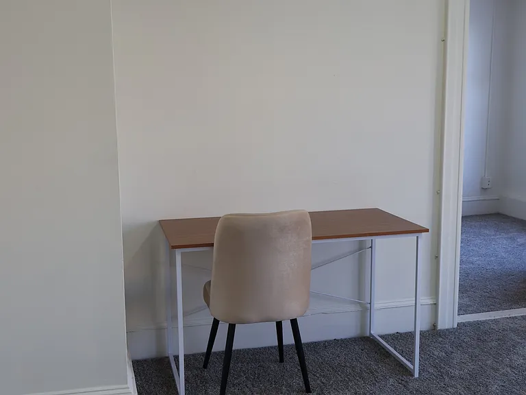466 Broadway — Photo 17