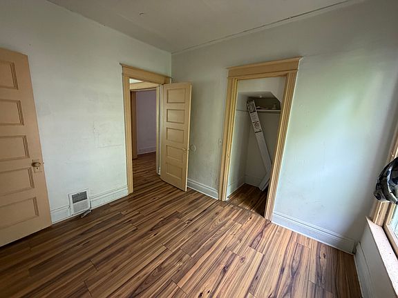 5th image of 4 New York St #2