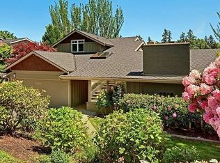 2030 109th Ave NE, Bellevue, WA 98004