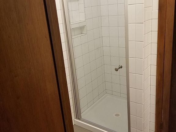 2nd image of 9245 N Courtland Dr