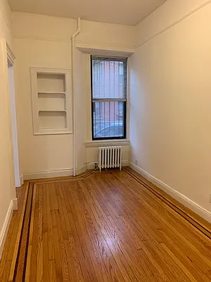 Rented by Douglas Elliman | media 13