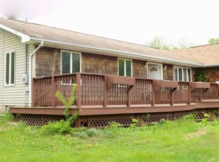 205 Old Racht Rd, Waymart, PA 18472