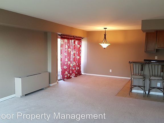 4th image of 3965 N Meridian St APT 6B