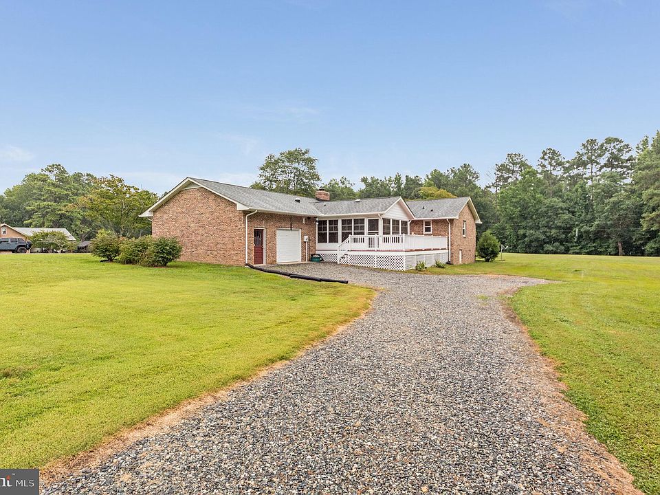 17450 Mill Run Ln, Bowling Green, VA 22427 Zillow