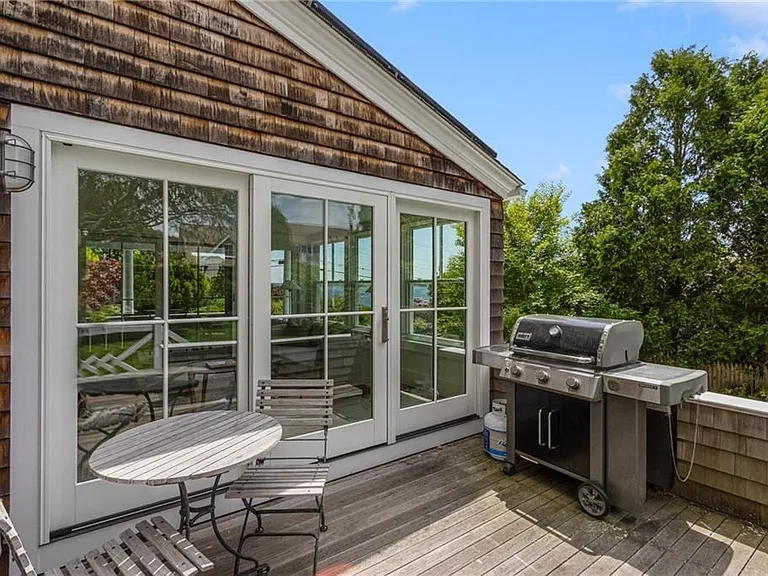 47 Longfellow Rd — Photo 17