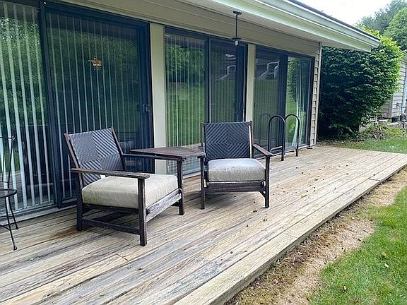 Sliders to private back deck