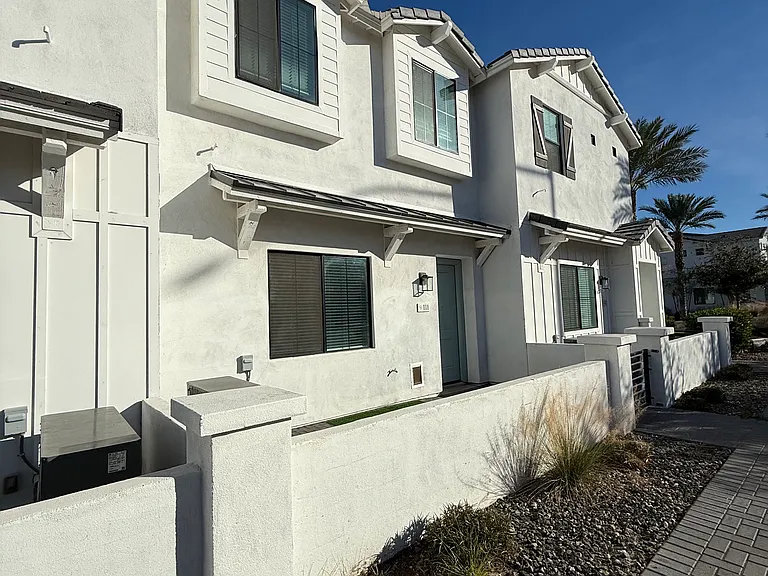 Lehi Cove — Photo 34
