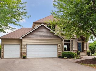 1742 Park Point Rd, Waconia, MN 55387