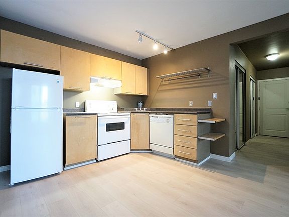 2nd image of 11025 Jasper Ave NW