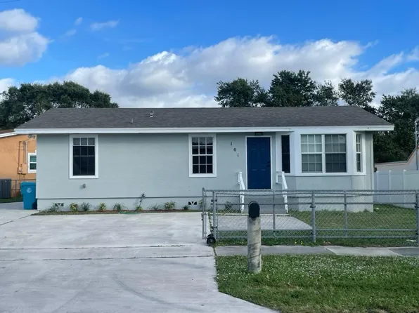 101 NW 28th Avenue, Boynton Beach, FL 33435