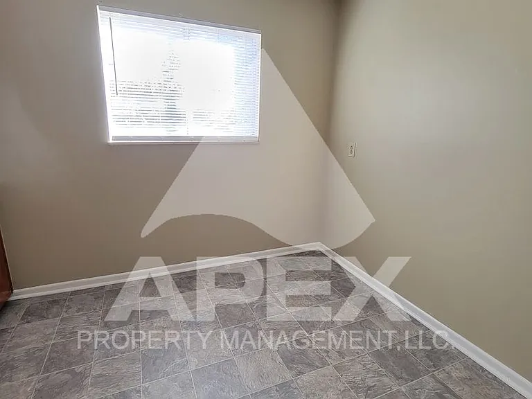 Springdale Apartments — Photo 34