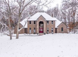 2889 Maple Grv, Suamico, WI 54173