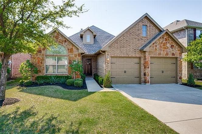 1st image of 2737 Lumina Dr