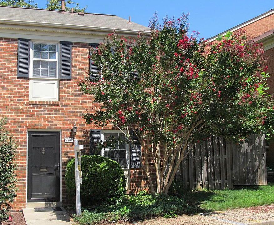 1st image of 730 College Pkwy Unit 4