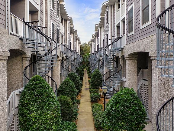 2nd image of 200 Salt Air Dr Unit 126