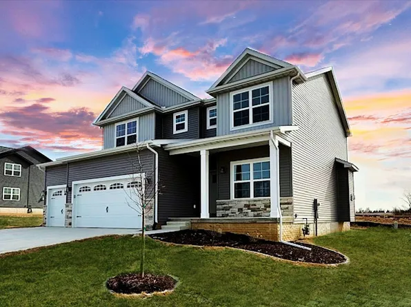 707 Isabella Dr, Mahomet, IL 61853