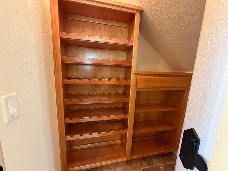 1014 Gamay Dr — Photo 24