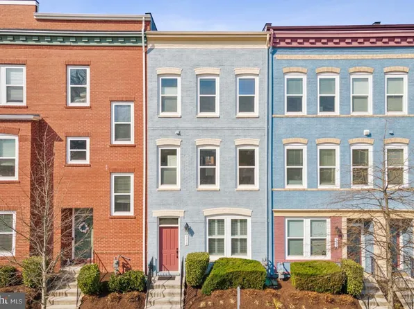 9318 Fairview Ave, Manassas, VA 20110