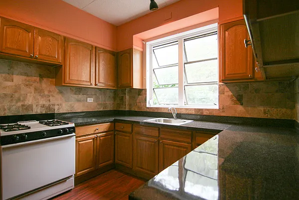 Rented by Horowitz Real Estate | media 2