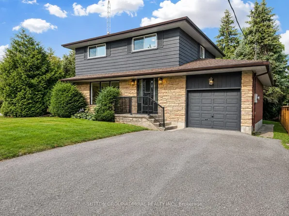 865 Regent Dr, Oshawa, ON L1G 1J2