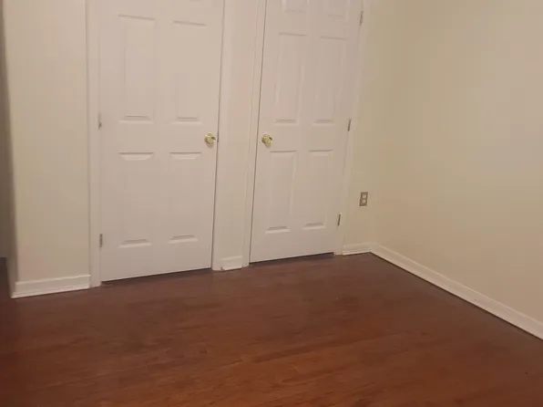 1828 Lucas Dr, Fort Worth, TX 76112