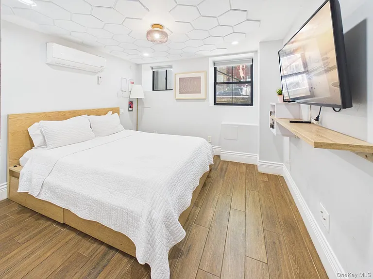 3 Jardine Pl #1F — Photo 6