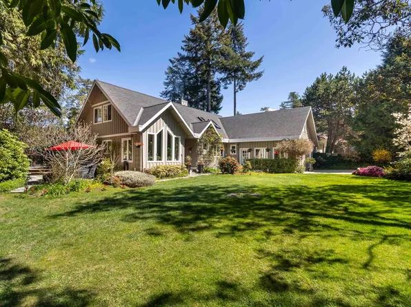 10040 Wescan Rd, Sunshine Coast, BC V0N 1Y2