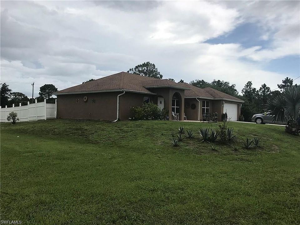 1st image of 403 Lovers Ave S