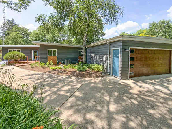 W7683 Shereda ROAD, Whitewater, WI 53190